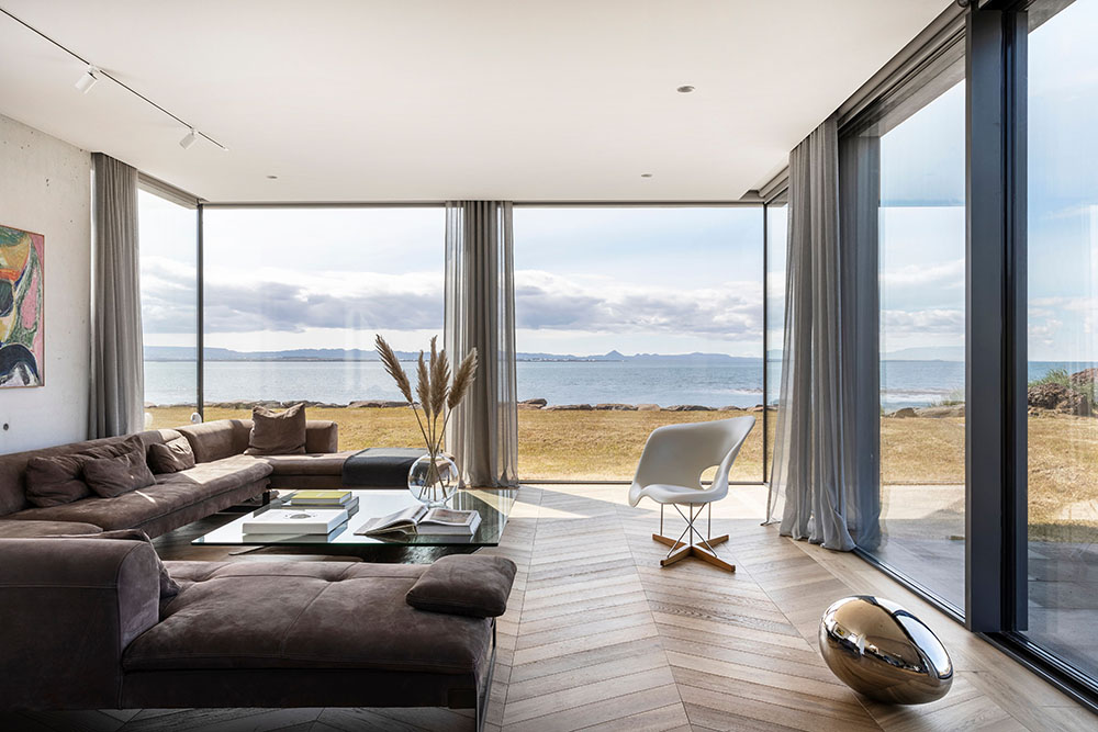 Icelandic villa living room