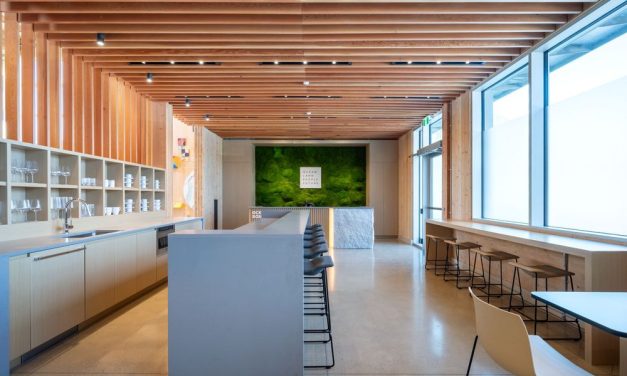 Oceanfront Squamish – Presentation Centre and Public House